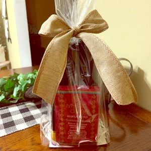 💗2/$10💗New L’Oréal Elvive Gift Bag